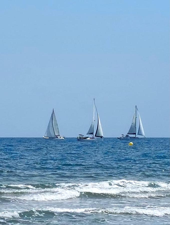 Studio Les Regates Avec Loggia Et Parking Gratuit Plage Du Grazel جرْويسا المظهر الخارجي الصورة